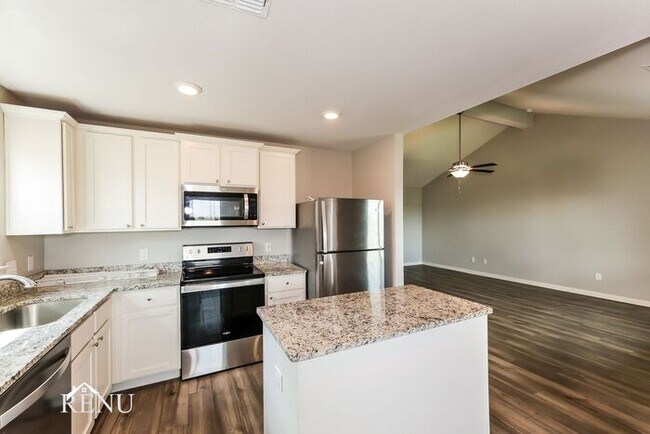 178 Drifter Dr, Newark, TX 76071 - photo 2