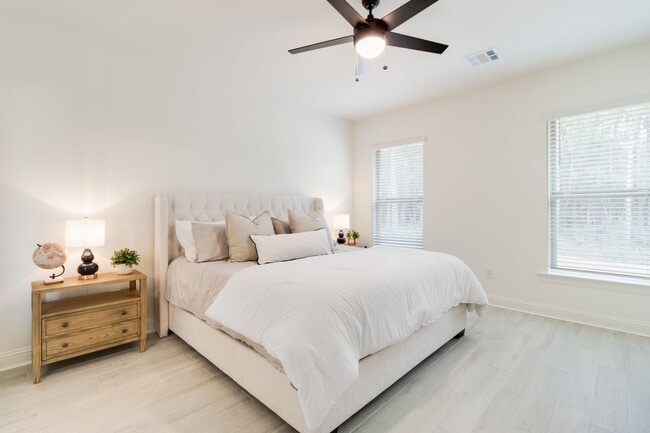 11295 Kingsland Dr, Daphne, AL 36526 - photo 5