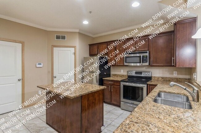 574 84th St, West Des Moines, IA 50266 - photo 6