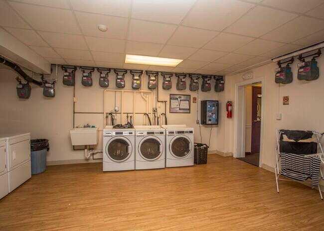 123 Highland Ave unit 11, Somerville, MA 02143 - photo 5