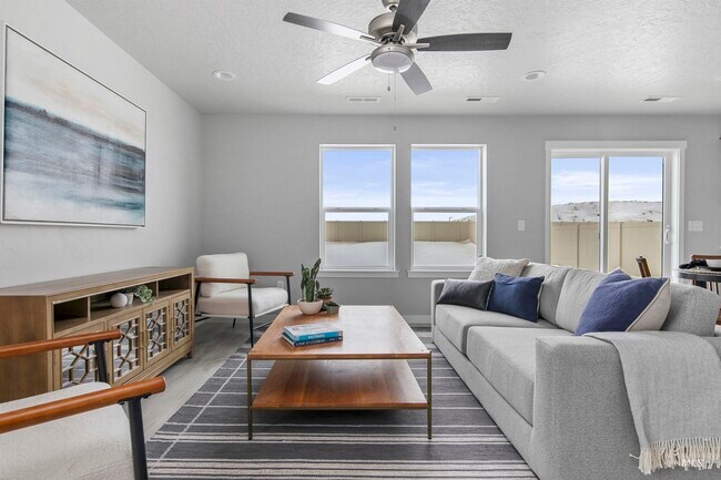 498 S Bobby Way, Kuna, ID 83634 - photo 3