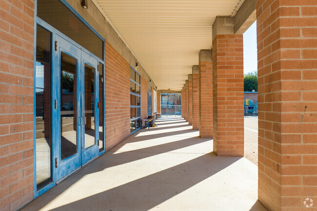 Hollinger K-8 is dedicated to implementing best practices in teaching and learning