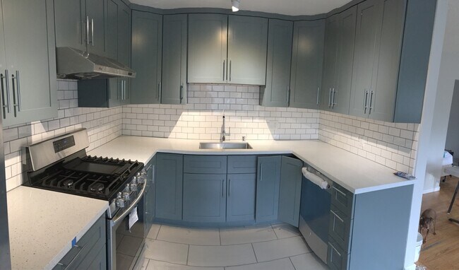 1482 Innes Ave unit Garden Unit, San Francisco, CA 94124 - photo 4