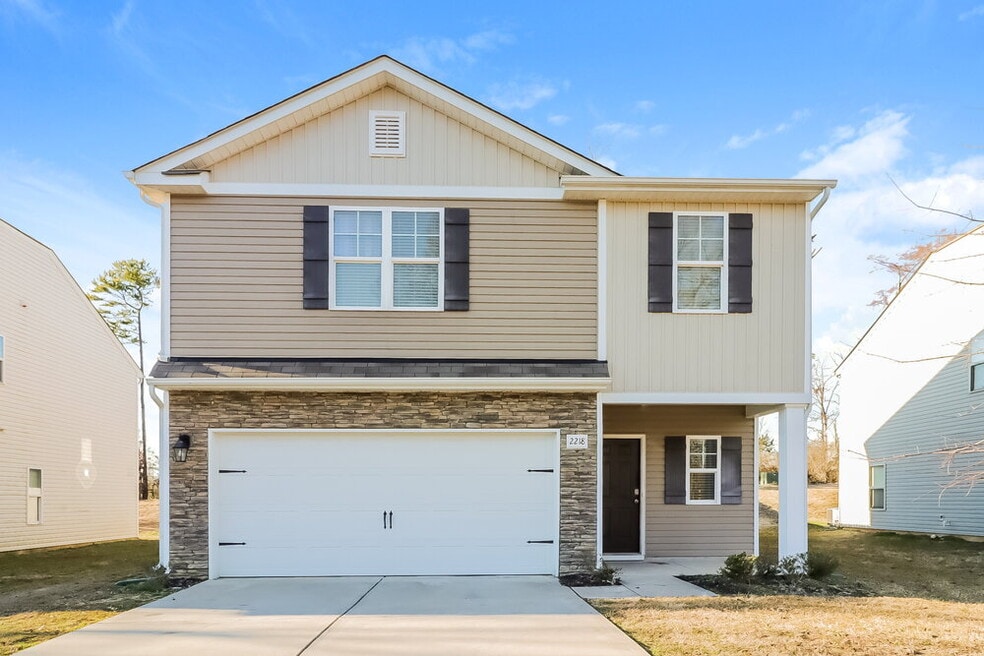 2218 Mingus Cabin Ln, Charlotte, NC 28214 - photo 1