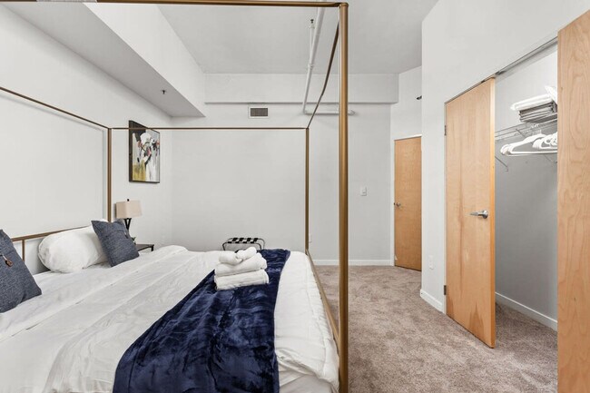 50 N Illinois St unit ID1014273P, Indianapolis, IN 46204 - photo 5