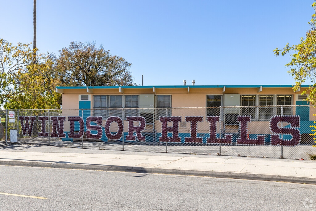 Welcome to Windsor Hills Math Science.