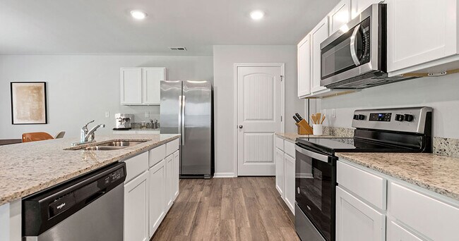 Chatteron Springs, College Park, GA 30349 - photo 2