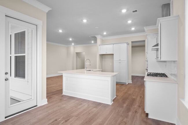 224 Atlantic Breeze St, Myrtle Beach, SC 29572 - photo 2