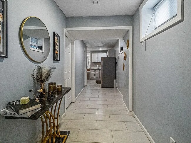 116-01-116221 221st St, Queens, NY 11411 - photo 6