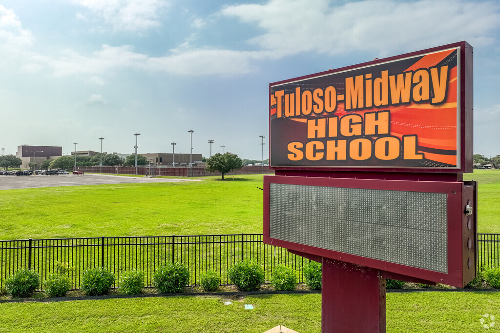 Tuloso-Midway High School, Rankings & Reviews - Homes.com