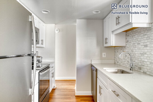 4001 N 9th St unit FL10-ID505, Arlington, VA 22203 - photo 7