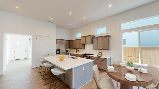9001 Ventura St unit 36663386, Granite Bay, CA 95746 - photo 2
