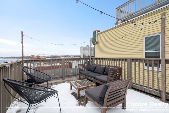 468 E 6th St unit 2, Boston, MA 02127 - photo 7