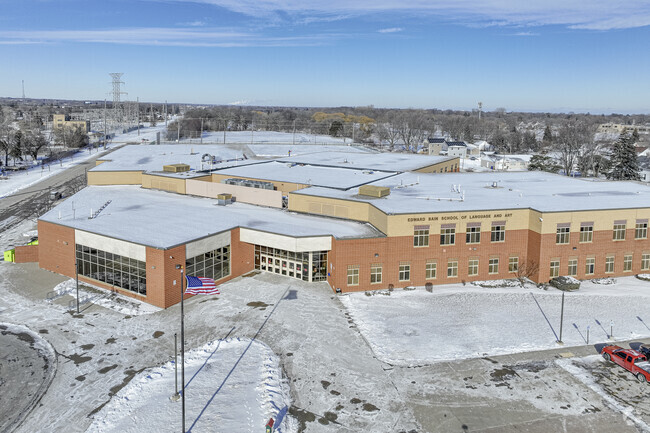The campus at Edward Bain School of Language and Art Elementary School is beautiful.
