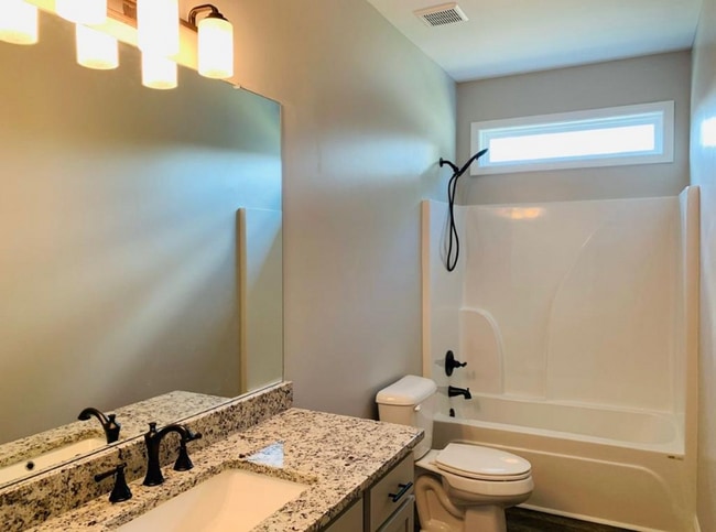 106B Elm St, Adairsville, GA 30103 - photo 4