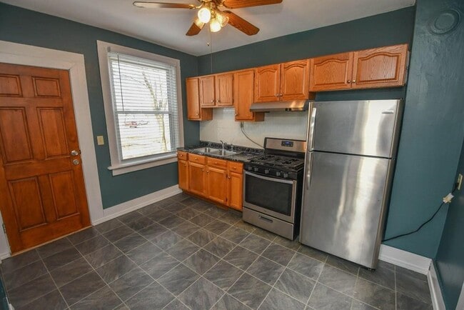 Lower Kitchen