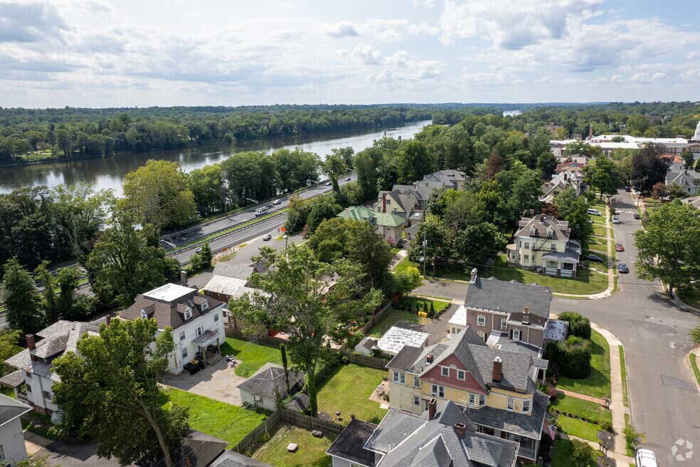 BerkleySquare&Parkside_540113_JB_101625_V2