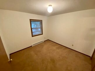 227 Liberty St Unit 9, La Crosse, WI 54603