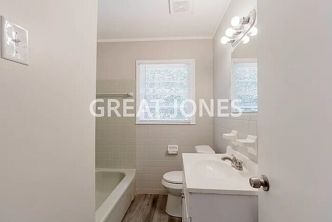 142 Briardale Ave, Warner Robins, GA 31093 - photo 7