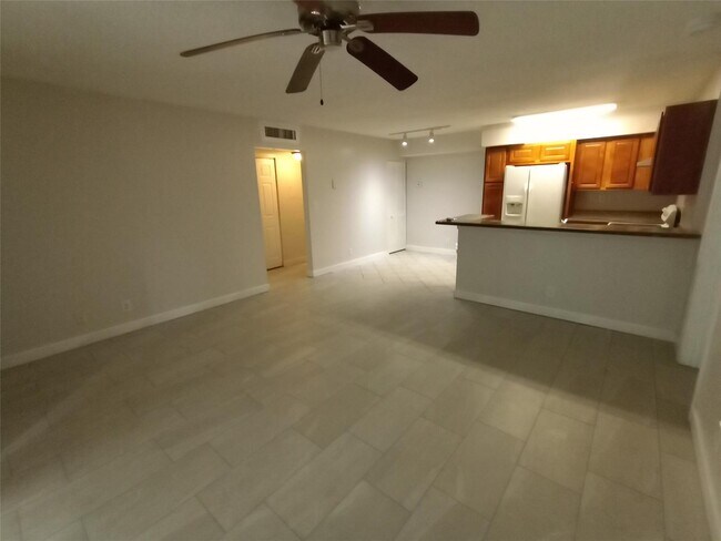 751 Lyons Rd, Coconut Creek, FL 33063 - photo 4