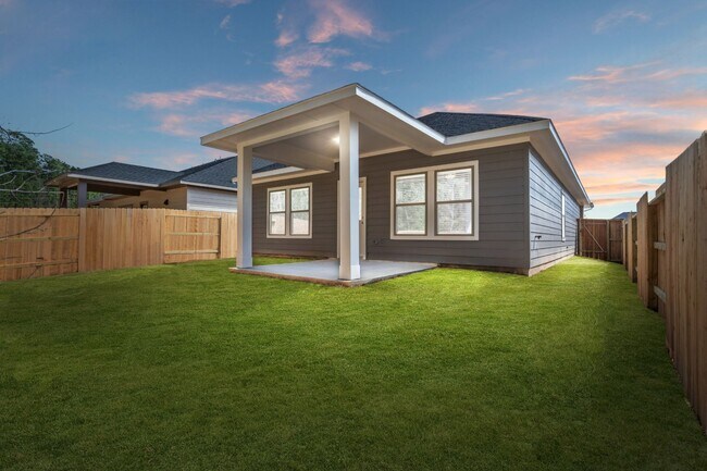 202 Orchard Laurel Dr unit 36249641, Alvin, TX 77511 - photo 7