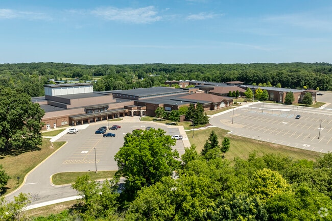 Kids are challenged to excel at Hartland High School.