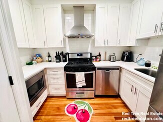 174 Princeton St, Boston, MA 02128