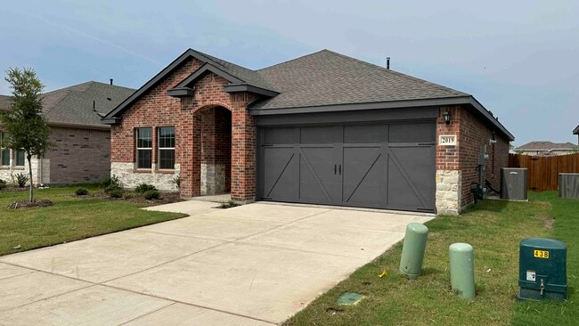 2139 Thornton Dr, Crandall, TX 75114 - photo 2