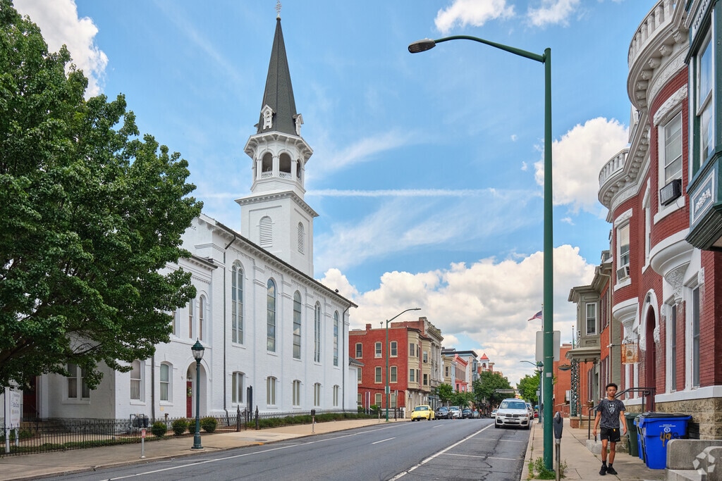 Hagerstown Children's School is a private school serving the students of Hagerstown.
