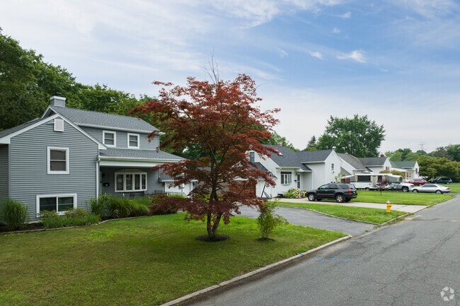 A typical sunny day in Centereach.