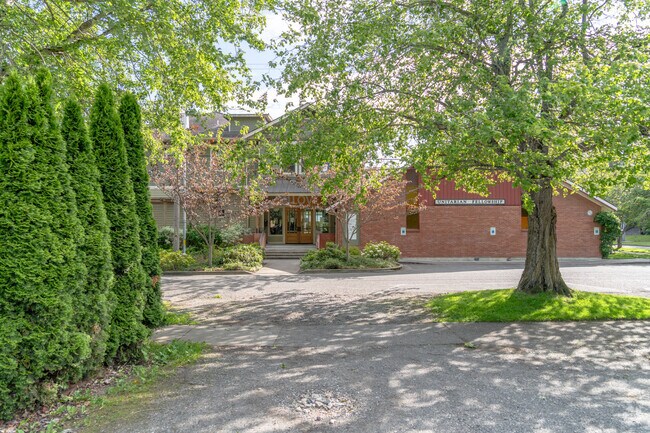 Bellingham Cooperative School building
