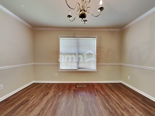 3321 Dairy Point Dr, High Point, NC 27265 - photo 4