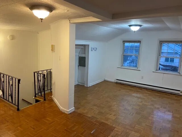 649 New Jersey Ave unit 3, Lyndhurst, NJ 07071 - photo 3