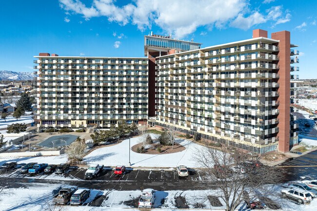 The high-rise Satellite Condominiums is a popular residency in Valley Hi.