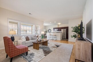 314 Toscana Blvd, Granger, IN 46530