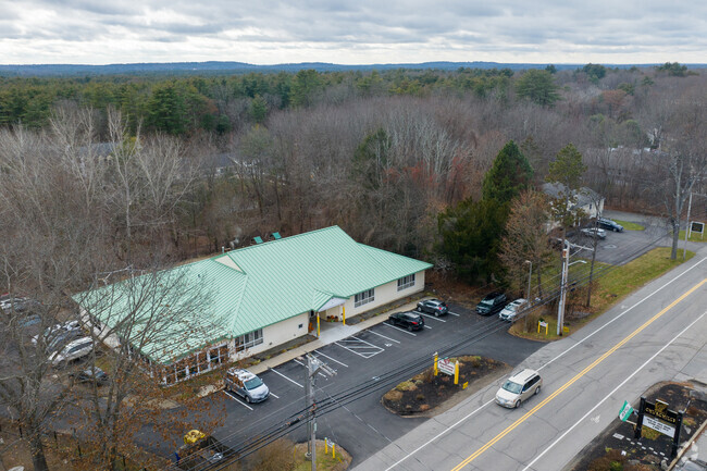 Appleseeds Day School is a private school in Exeter.