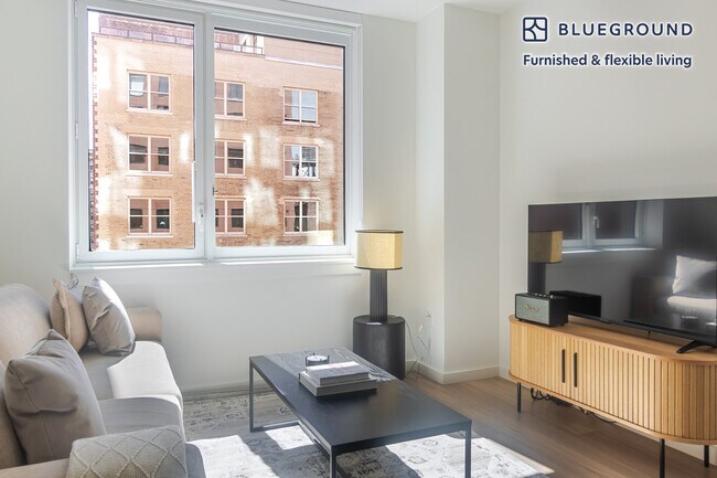 266 W 96th St unit FL12-ID2030, New York, NY 10025 - photo 3