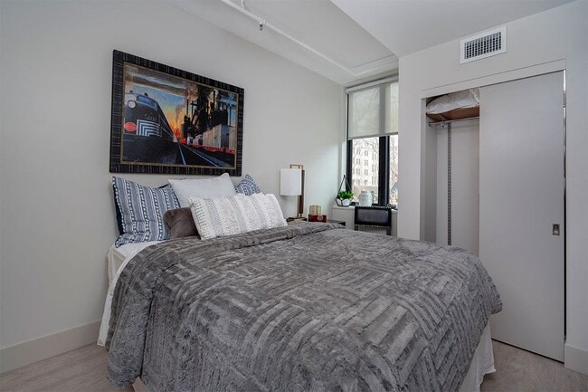 Capitol View Apartments, Lansing, MI 48933 - photo 7