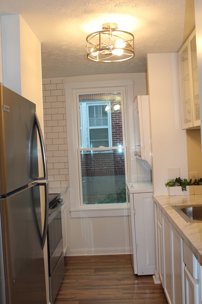 13 E North Ave unit 1, Winchester, VA 22601 - photo 5