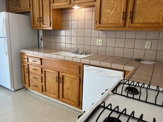 932 Perdew Ave Unit B, Ridgecrest, CA 93555