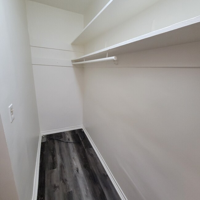 1525 Cassil Place unit 106A, Los Angeles, CA 90028 - photo 3