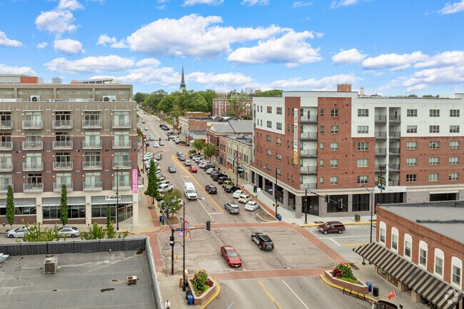 Hominy Branch is a short drive or bus ride from downtown Columbia and Broadway Street.