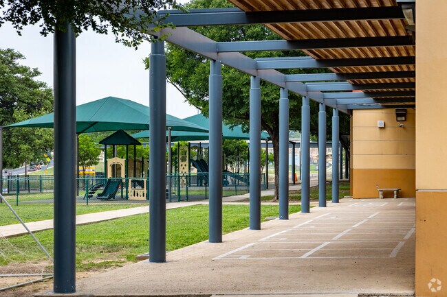 Enjoy learning in the inspiring atmosphere of Wilson Elementary.