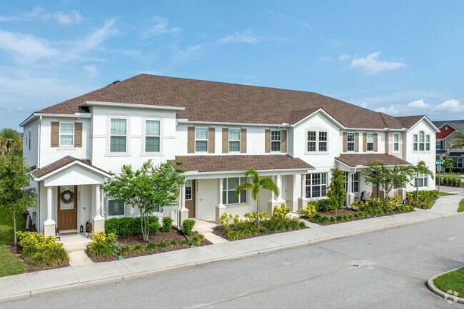 Randal Park townhomes range from the high $300,000s to the mid $400,000s.