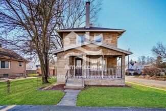 1959 Barrows St, Toledo, OH 43613