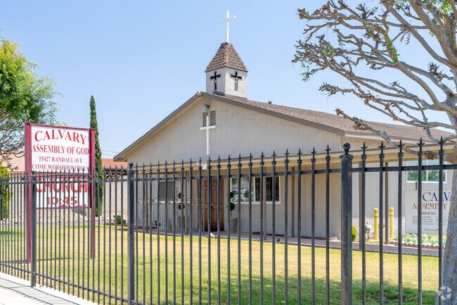 You'll find many churches through out the Rancho Fontana negihborhood.