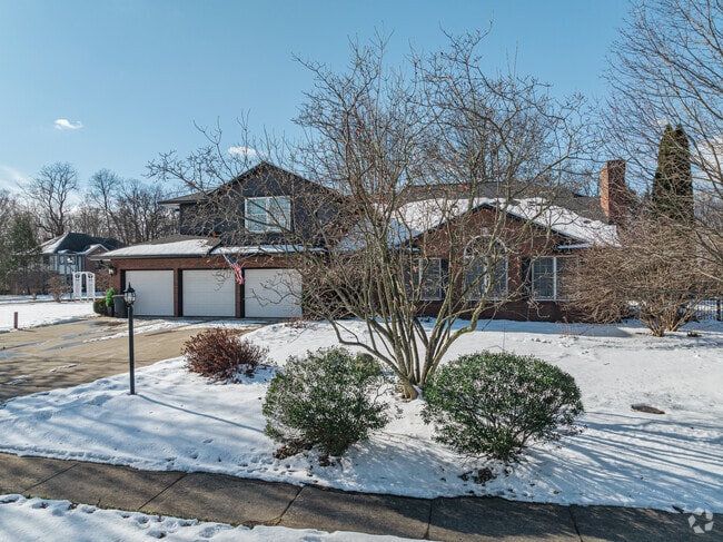 Ashland offers residents many housing options, including modern brick homes on large lots.