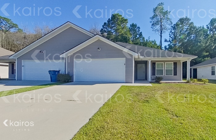121 Cottage Grove Rd, Brunswick, GA 31525 - photo 1
