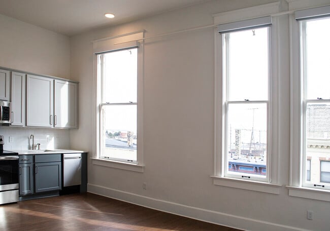 Doneff's Schuette Building LLC, Manitowoc, WI 54220 - photo 5