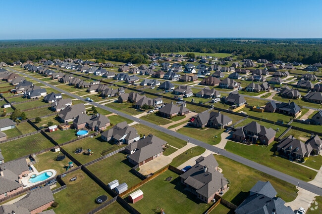 New development in Stonewall area.